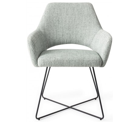 Se 2 x Yanai Spisebordsstole H85 cm polyester - Sort/Sage grøn hos Lepong.dk