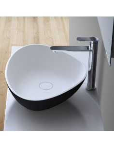 Bordmonteret trekantet... 2