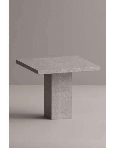 Billede af Ether spisebord i letbeton H75 x B90 x D90 cm - Grå terrazzo
