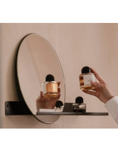 hylde med spejl badeværelse 2