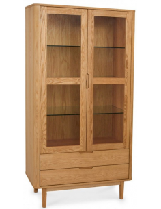 vitrineskab i olieret egetræ med lys der kan dæmpes 2