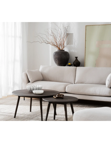 sofa til 3 personer i lys beige stof komfortabel design