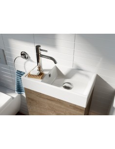 komplet badmiljø gæstetoilet væg underskab med vask håndvask badeværelse 2