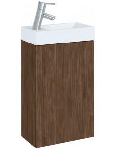 komplet badmiljø gæstetoilet væg underskab med vask håndvask badeværelse