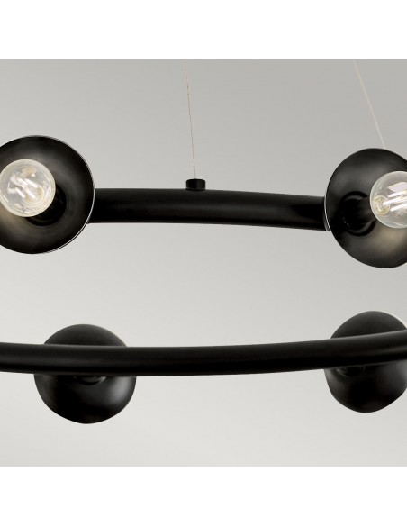 moderne sort design lysekrone