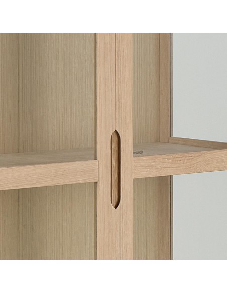 vitrineskab træ eg egetræ olieret skabe hylder moderne design vitrine