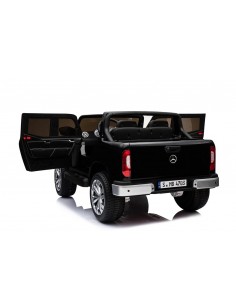 elbil bil elektrisk børn udendørs legetøj udeleg indendørs mercedes benz 2