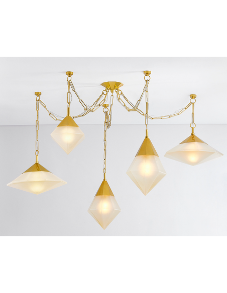 lysekrone loftlampe moderne design spisebord messing
