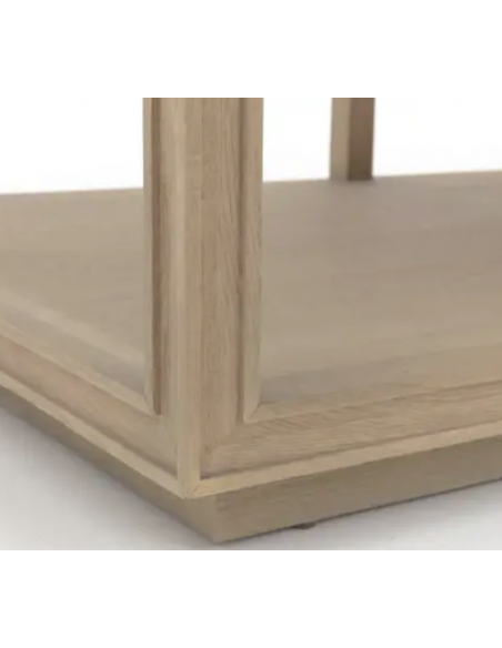 præsentationsbord egetræ eg træ butiksindretning præsentation butik bord indretning tøj tøjbutik