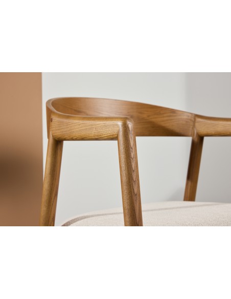 spisebordsstole med armlæn brun træ moderne nordisk skandinavisk dansk design