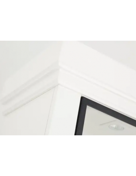 vitrineskab vitrine skab lys lamper belysning moderne design træ hvid