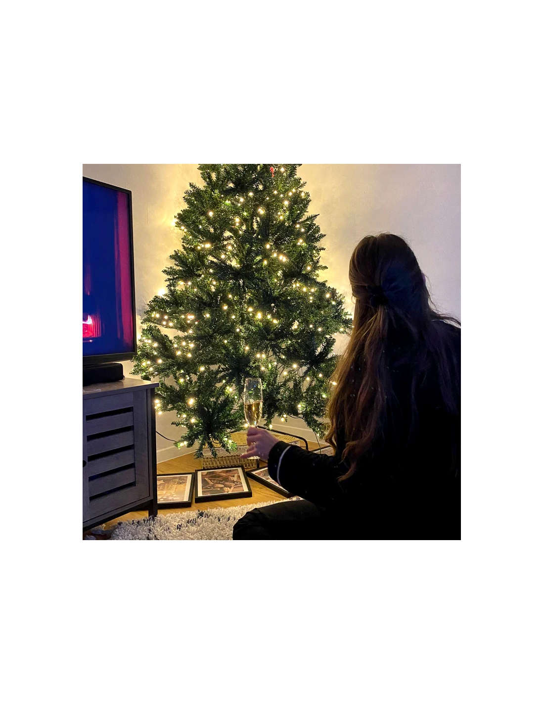 kunstigt juletræ 210 cm plastik grønt julepynt sne hvidt led lys kunstigt juletræ 210 cm plastik grønt julepynt sne hvidt led lys