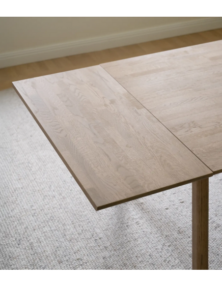 rowico home spisebord i moderne design af egetræ eg