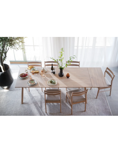 rowico home spisebord i moderne design af egetræ eg