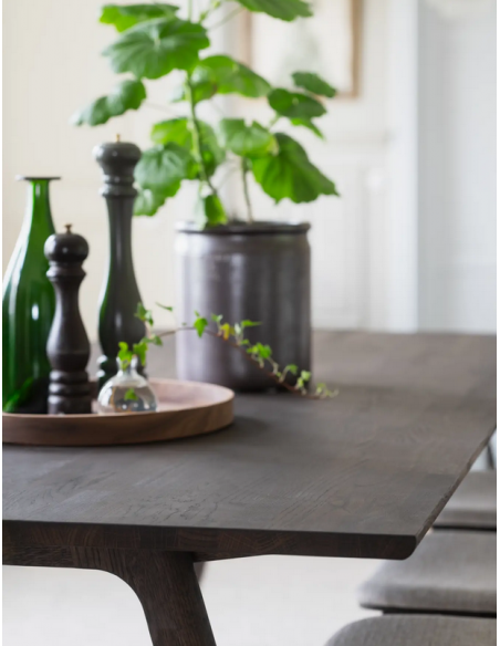 rowico home spisebord i moderne design af egetræ eg