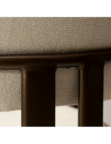 spisebordsstole beige armlæn stof boucle danform dan form dansk design moderne
