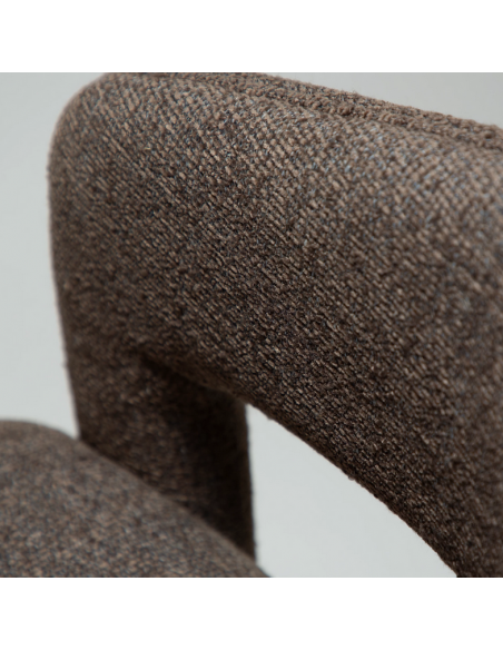 spisebordsstole brun armlæn stof boucle danform dan form dansk design moderne