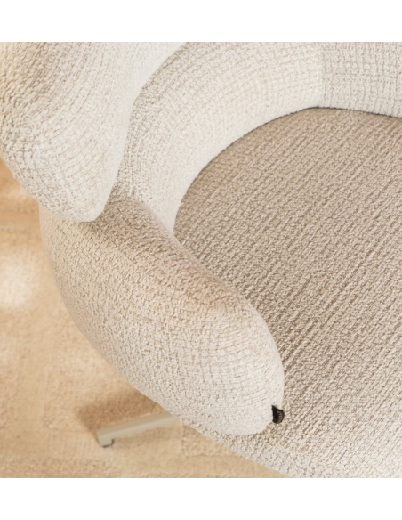 spisebordsstol beige drejefod armlæn restaurantmøbler restaurantindretning cafeindretning skandinavisk restaurantstole