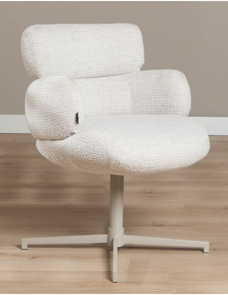 spisebordsstol beige drejefod armlæn restaurantmøbler restaurantindretning cafeindretning skandinavisk restaurantstole