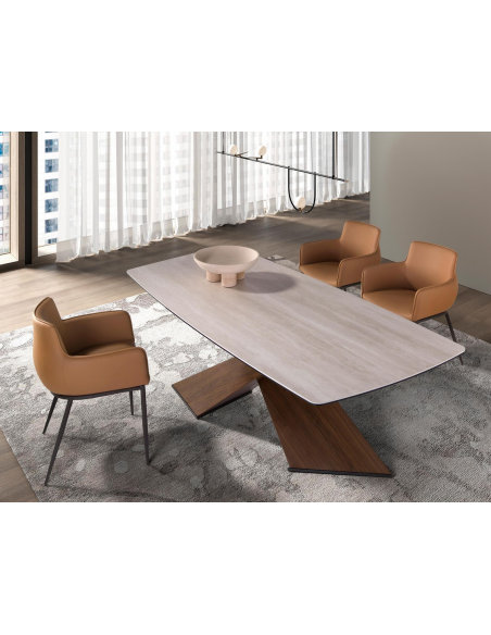 spisebordsstol med armlæn læder brun cognac erhvervsindretning restaurantmøbler