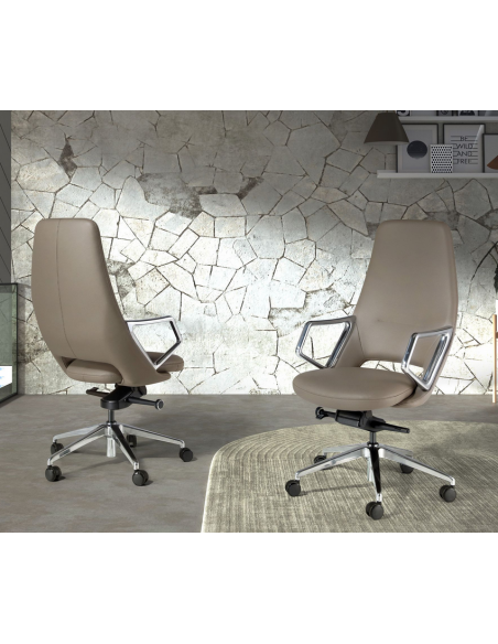 kontorstol med armlæn læder erhvervsindretning kontorindretning kontormøbler