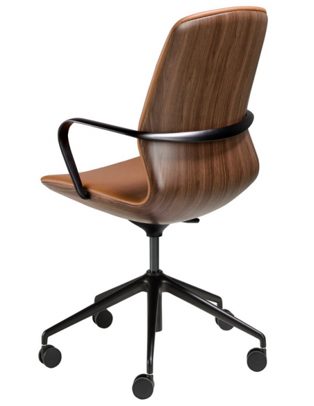 kontorstol med armlæn læder brun erhvervsindretning kontorindretning kontormøbler