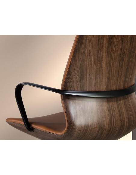 kontorstol med armlæn læder brun erhvervsindretning kontorindretning kontormøbler