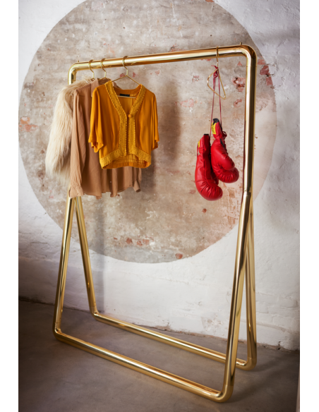 tøjstativ bøjler messing moderne design tøjopbevaring