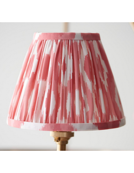 lysekrone skærme stuelampe spisebord messing