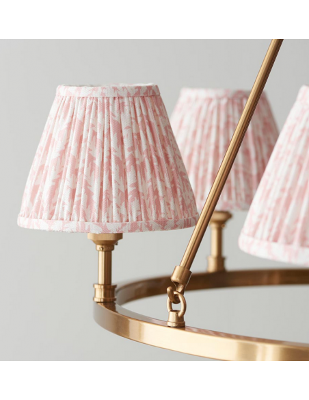 lysekrone skærme stuelampe spisebord messing