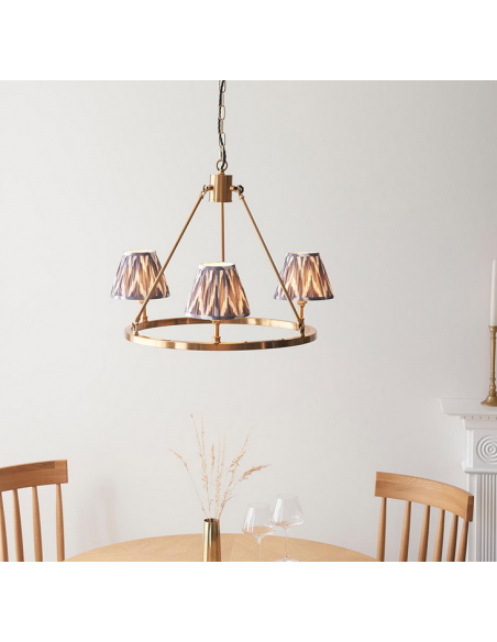 lysekrone skærme stuelampe spisebord messing