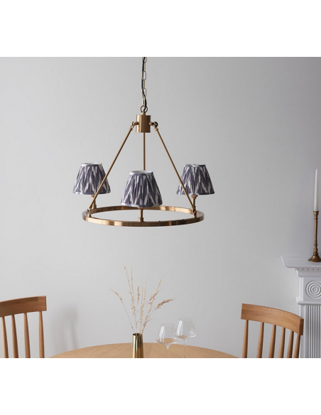 lysekrone skærme stuelampe spisebord messing