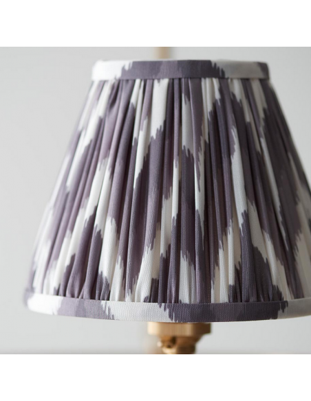 lysekrone skærme stuelampe spisebord messing