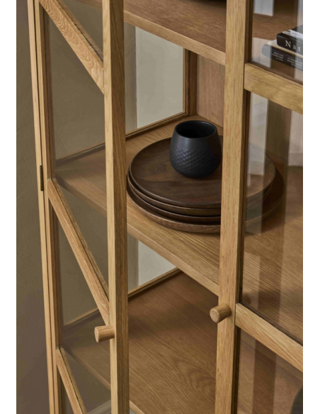 vitrineskab skab vitrine eg træ egetræ moderne design