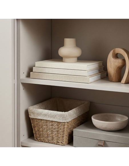 skænk træ eg sideboard opbevaring stuemøbler smal lav beige