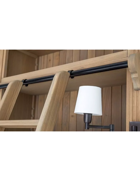 vitrineskab vitrine skab lys lamper belysning design træ eg egetræ stige