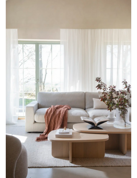 sofa til 4 personer i lys beige stof komfortabel design rowico aftageligt vaskbart