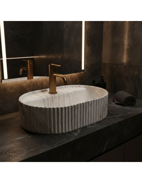 oval håndvask vask bordmonteret bordplade keramik badeværelse marmor beige