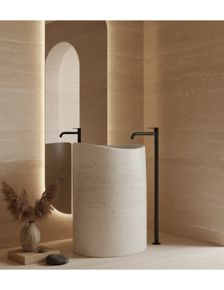 oval håndvask vask gulvmonteret gulv badeværelse sten