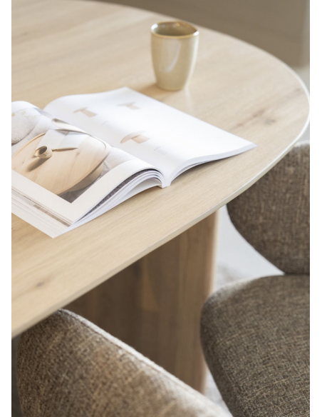 Ovalt spisebord aflangt eg egetræ træ moderne design køkken alrum stuebord