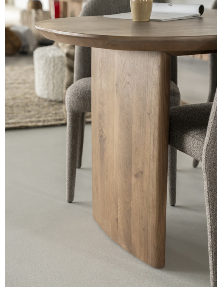 Ovalt spisebord aflangt eg egetræ træ moderne design køkken alrum stuebord