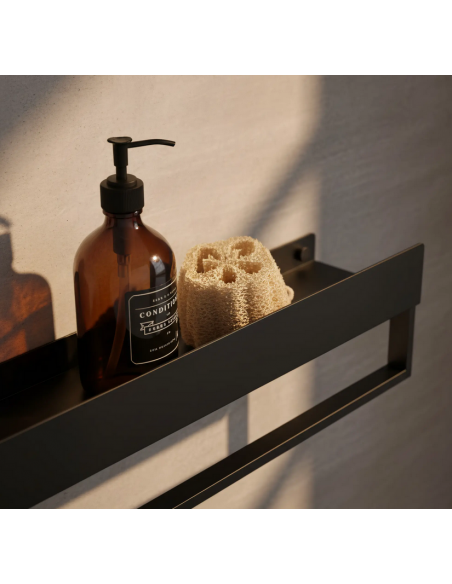 hylde væg væggen badeværelseshylde badeværelse bruseniche brusekabine bruser