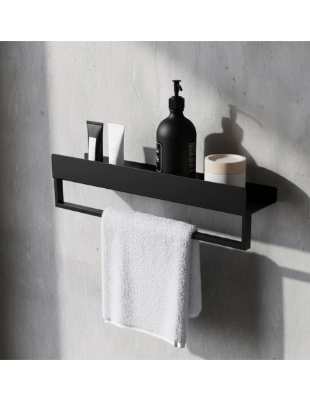 hylde væg væggen badeværelseshylde badeværelse bruseniche brusekabine bruser