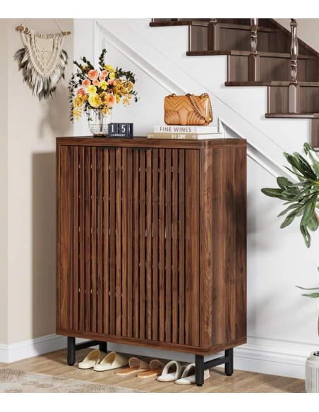 Skoskab gulv træ sort garderobe entre