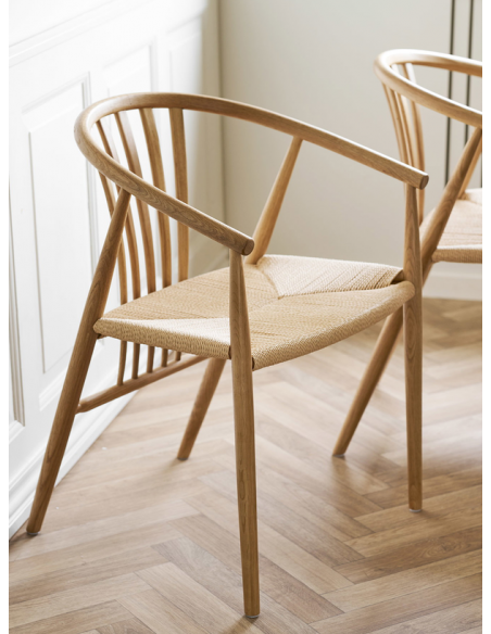 Spisebordsstol med armlæn træ stof nordisk skandinavisk dansk design eg egetræ